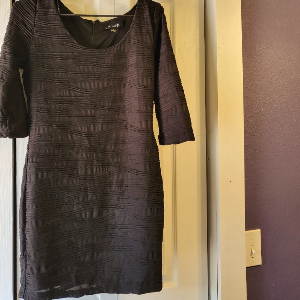 Forever 21 black zip up dress medium